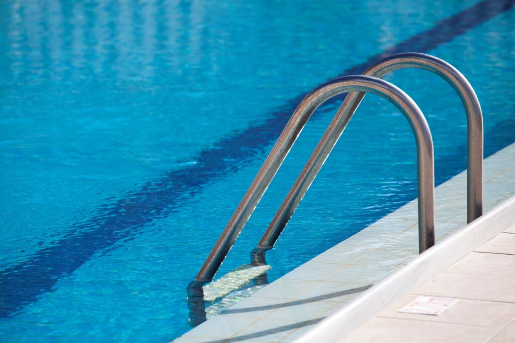 How to Maintain a Swimming Pool?
